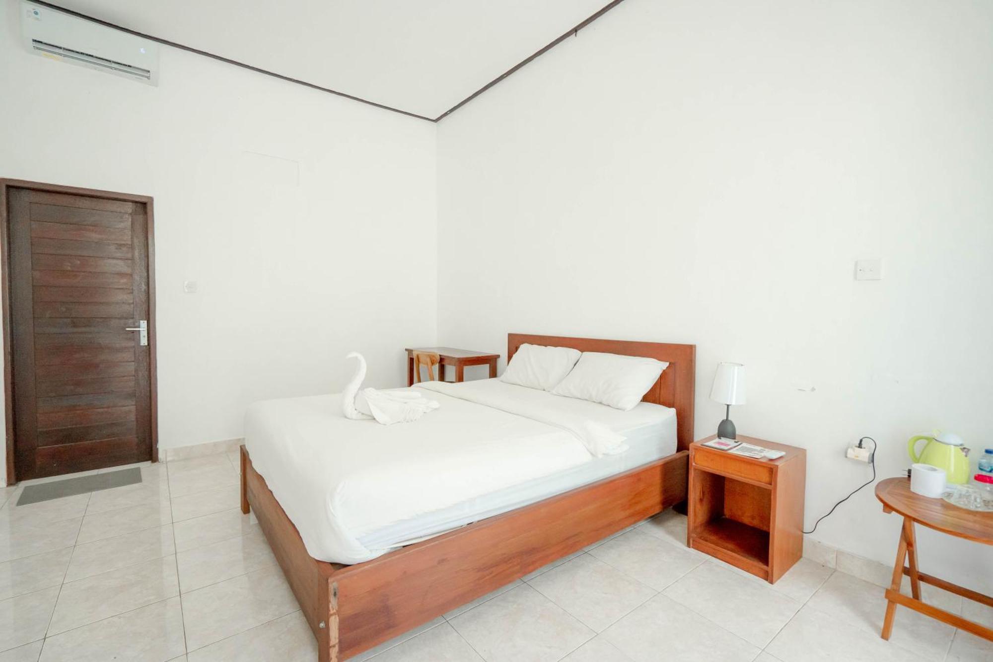 Brisk Homestay Uluwatu Redpartner Exterior photo