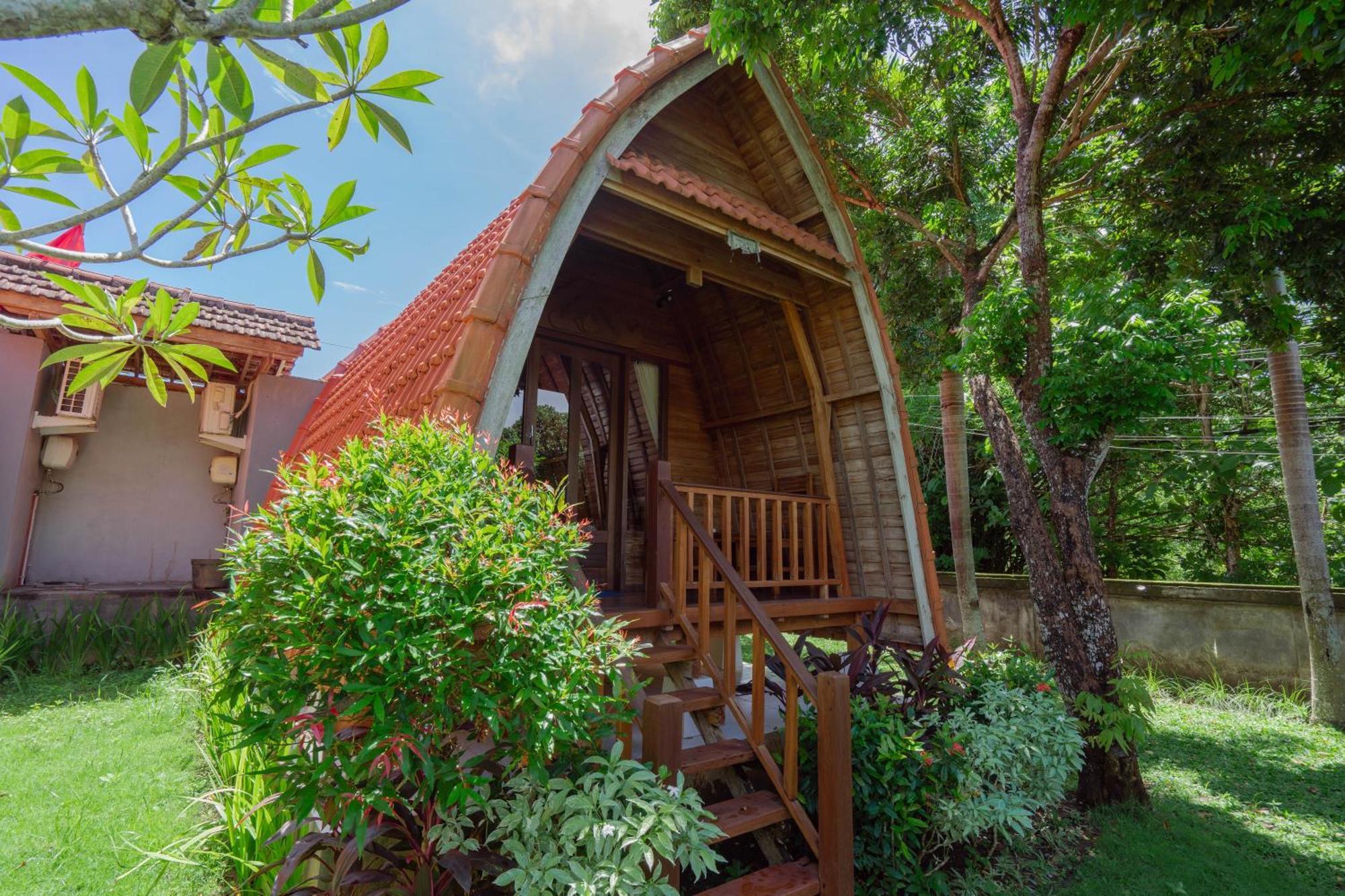 Brisk Homestay Uluwatu Redpartner Exterior photo